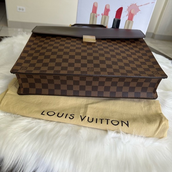 Damiar Briefcase - Picture 4 of 17